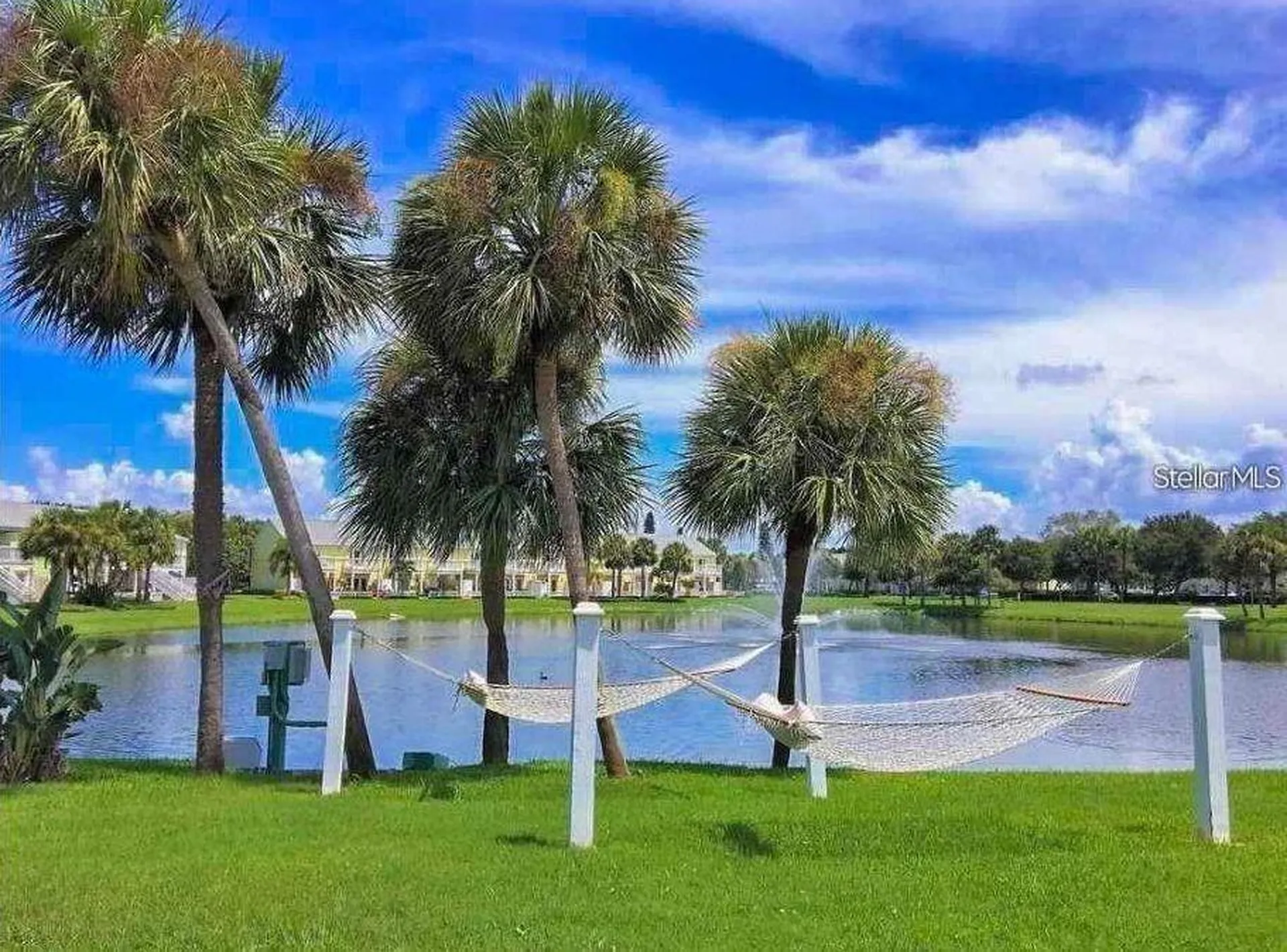 5048 Beach Drive SE St Petersburg FL 33705