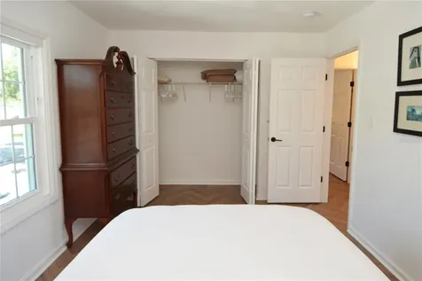 5048 Beach Drive SE St Petersburg FL 33705