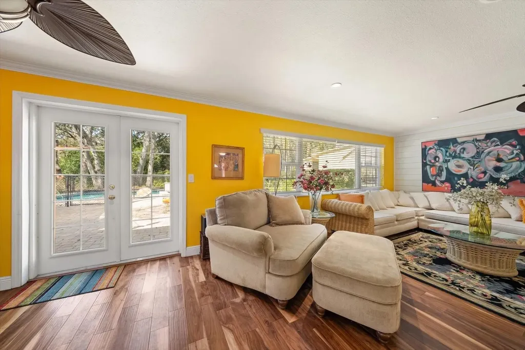 1921 Cardinal Road Dunedin FL 34698
