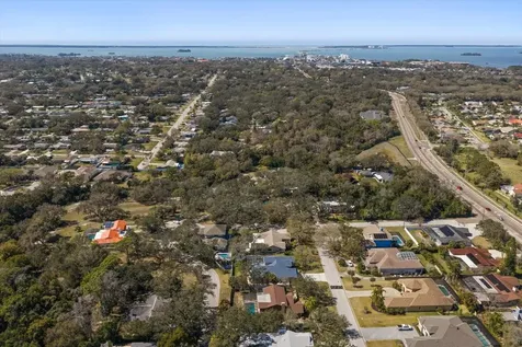 1921 Cardinal Road Dunedin FL 34698