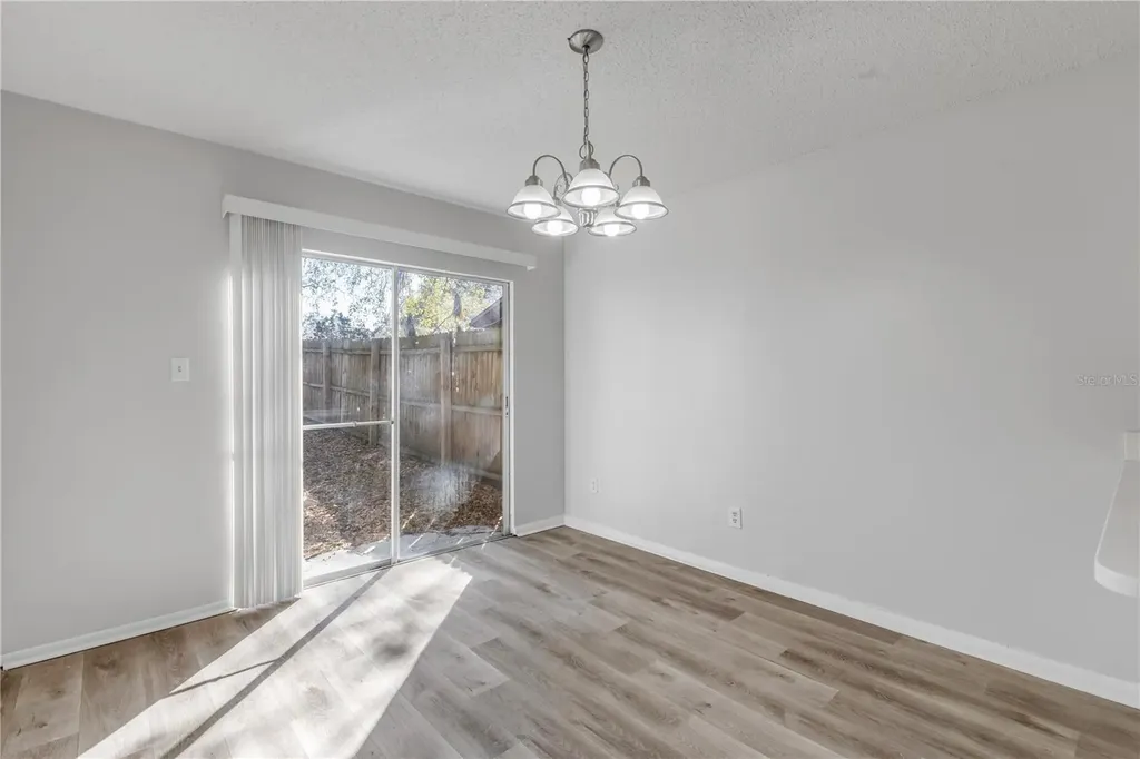 1124 Mill Run Circle Apopka FL 32703