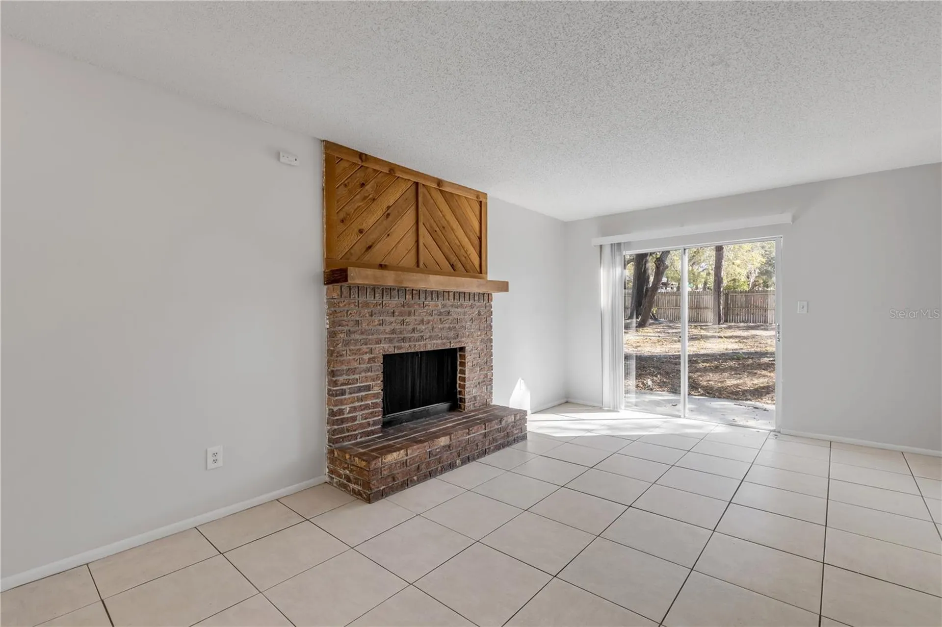 1124 Mill Run Circle Apopka FL 32703