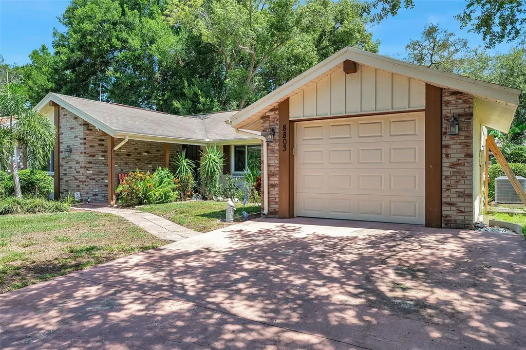 8803 Mill Creek Lane Hudson FL 34667