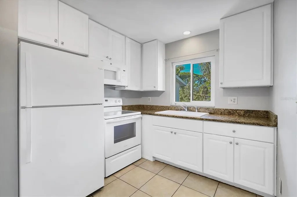2304 Ringling Boulevard Sarasota FL 34237