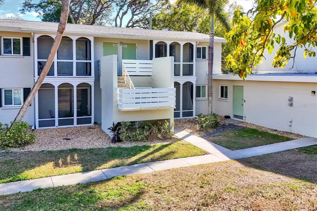 2304 Ringling Boulevard Sarasota FL 34237