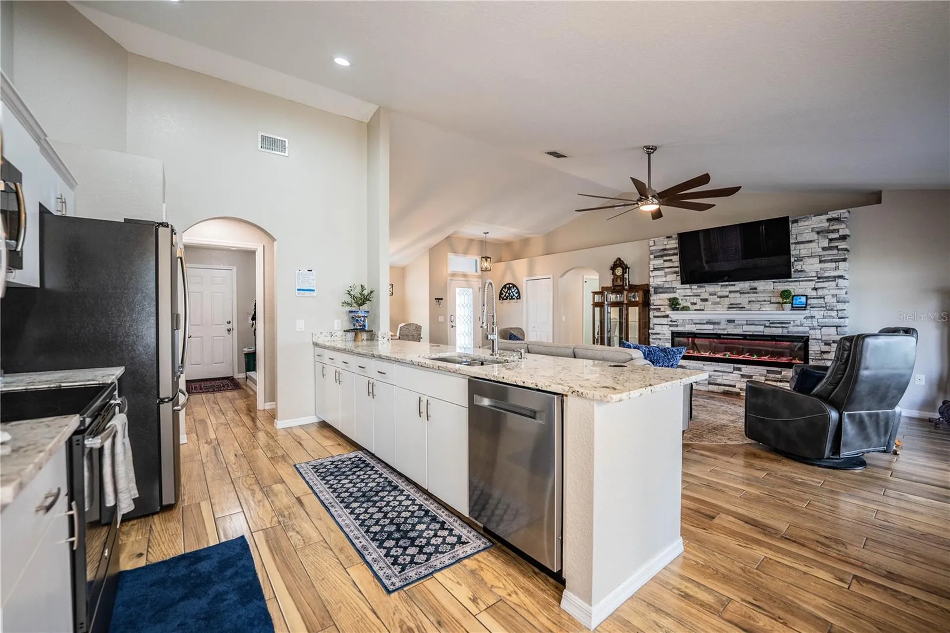 7144 Remington Oaks Loop Lakeland FL 33810