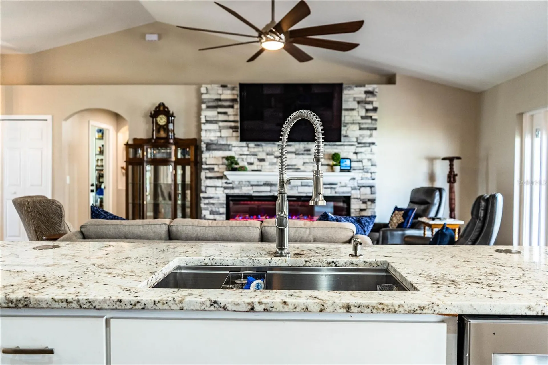 7144 Remington Oaks Loop Lakeland FL 33810