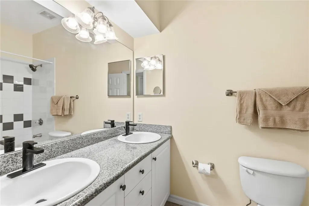 7604 Plantation Circle University Park FL 34201