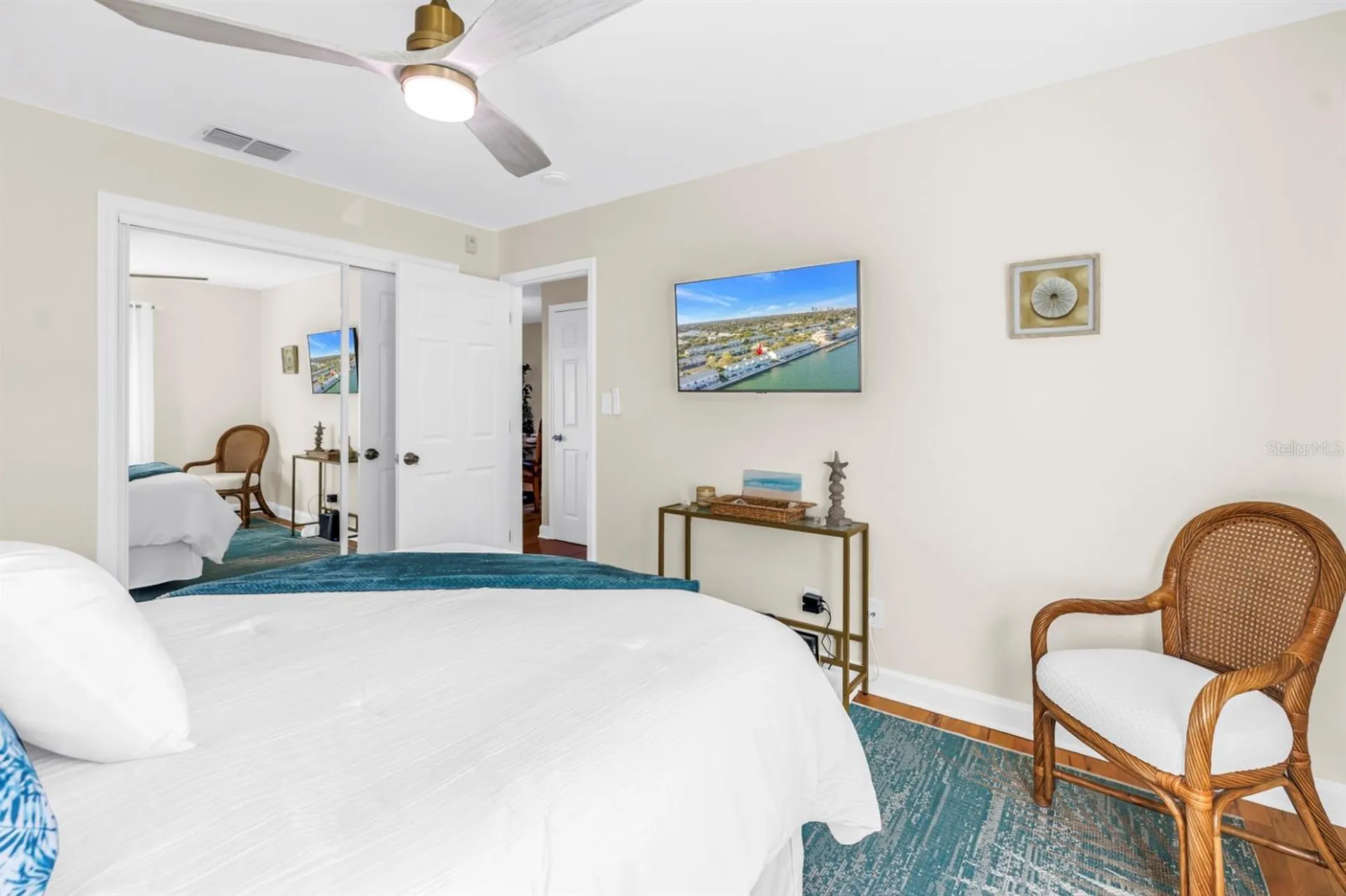 5102 Coquina Key Drive SE St Petersburg FL 33705