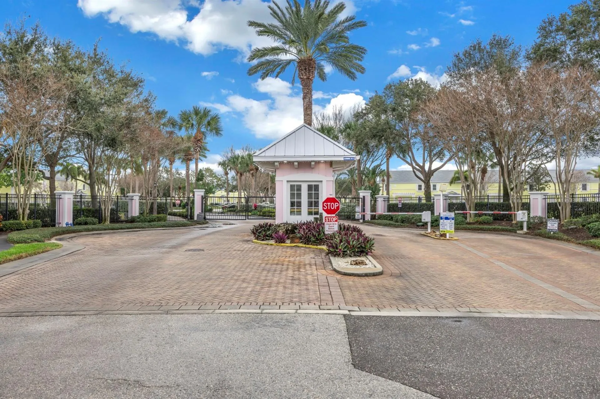 5102 Coquina Key Drive SE St Petersburg FL 33705