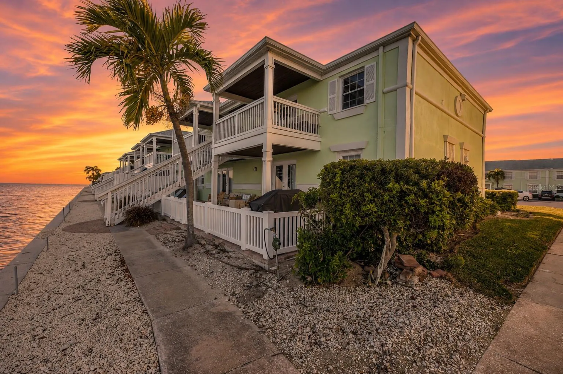 5102 Coquina Key Drive SE St Petersburg FL 33705