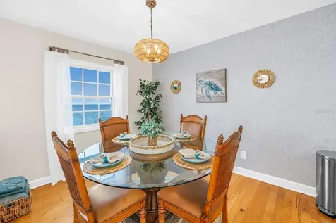5102 Coquina Key Drive SE St Petersburg FL 33705