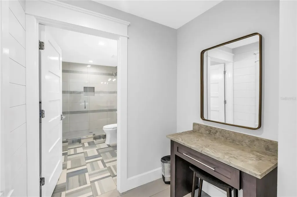 316 Beach Road Sarasota FL 34242