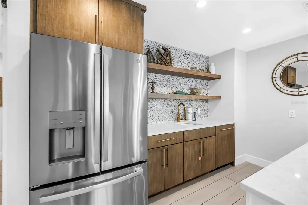 316 Beach Road Sarasota FL 34242