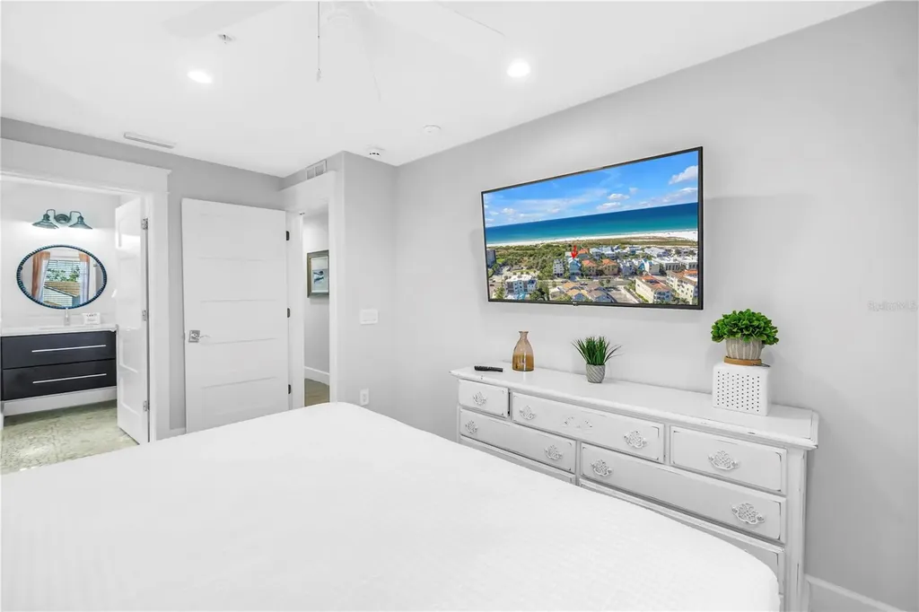 316 Beach Road Sarasota FL 34242