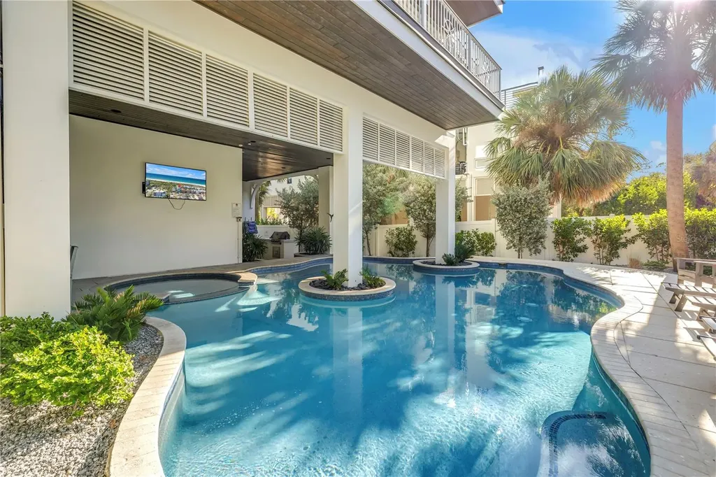 316 Beach Road Sarasota FL 34242