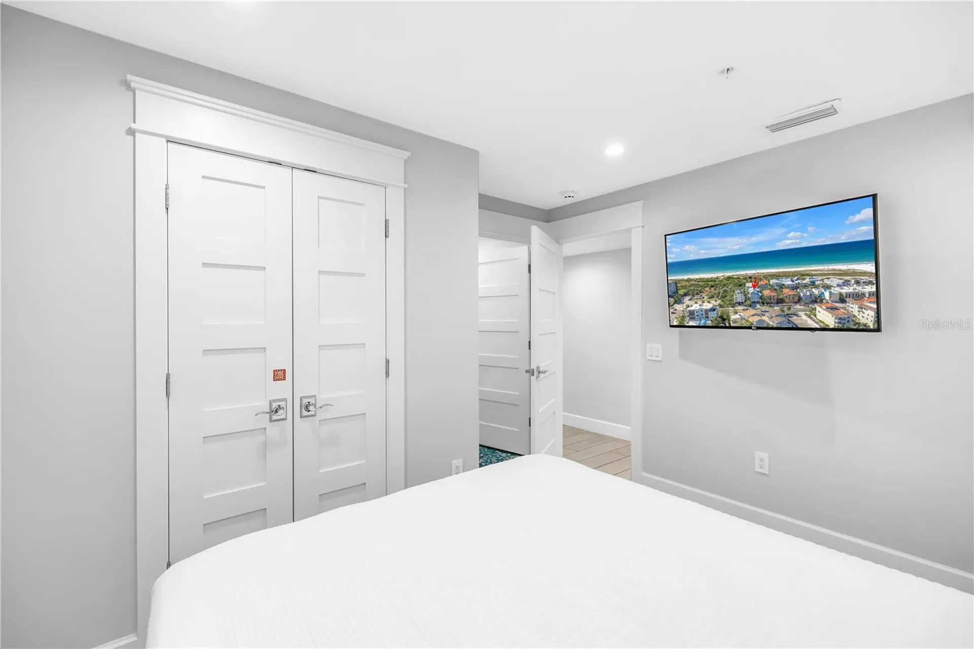 316 Beach Road Sarasota FL 34242