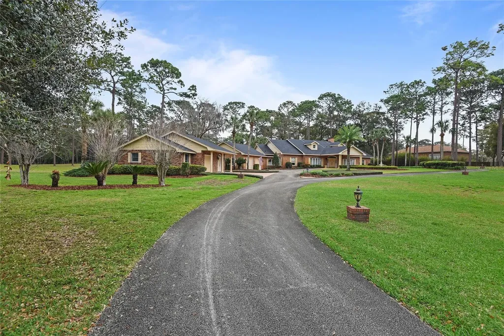 2333 Southern Pines Place Deland FL 32724