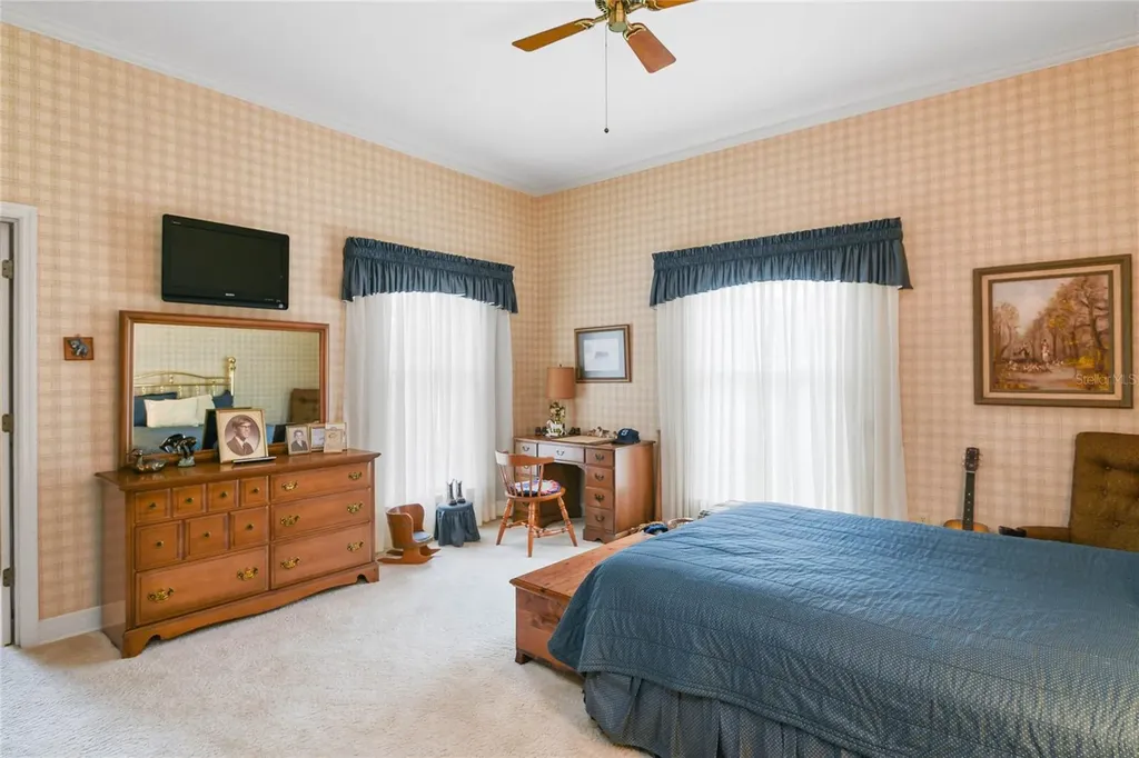 2333 Southern Pines Place Deland FL 32724