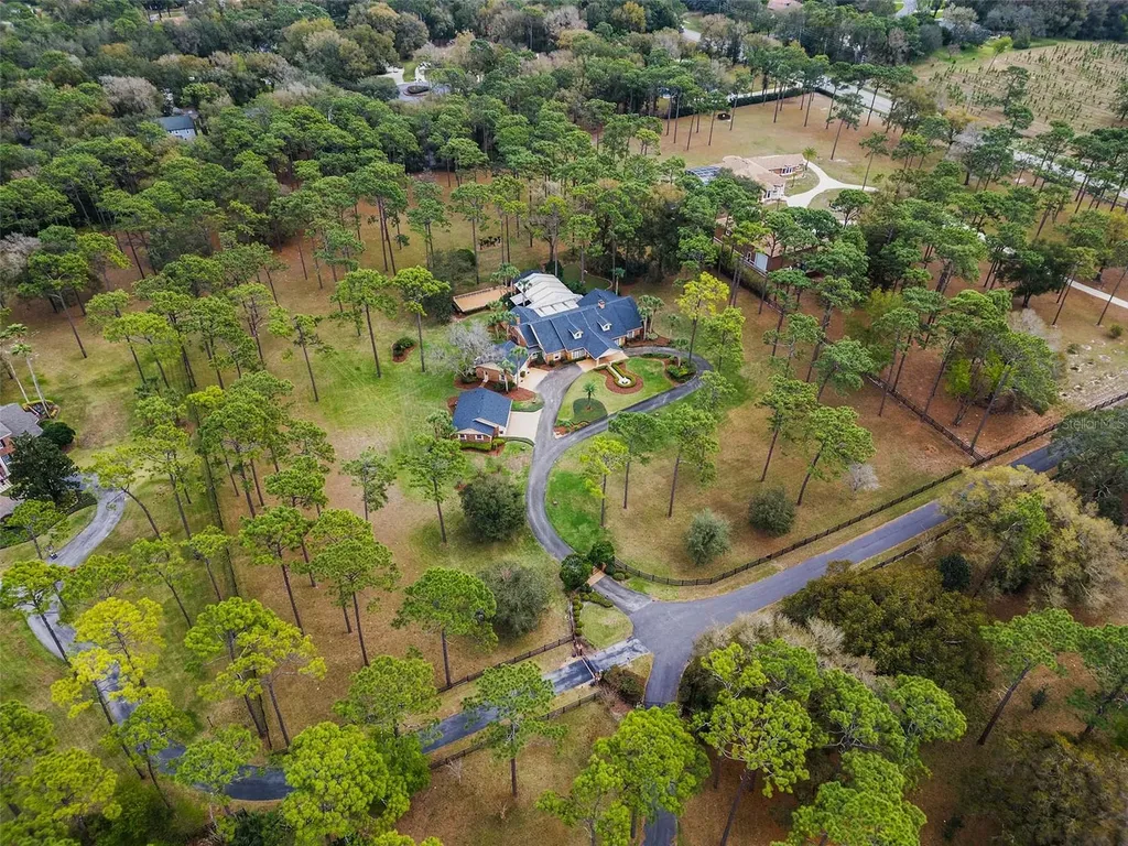 2333 Southern Pines Place Deland FL 32724