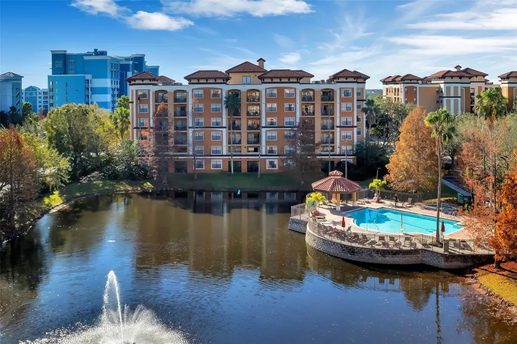 12527 Floridays Resort Drive Orlando FL 32821