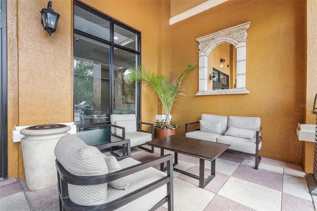 12527 Floridays Resort Drive Orlando FL 32821