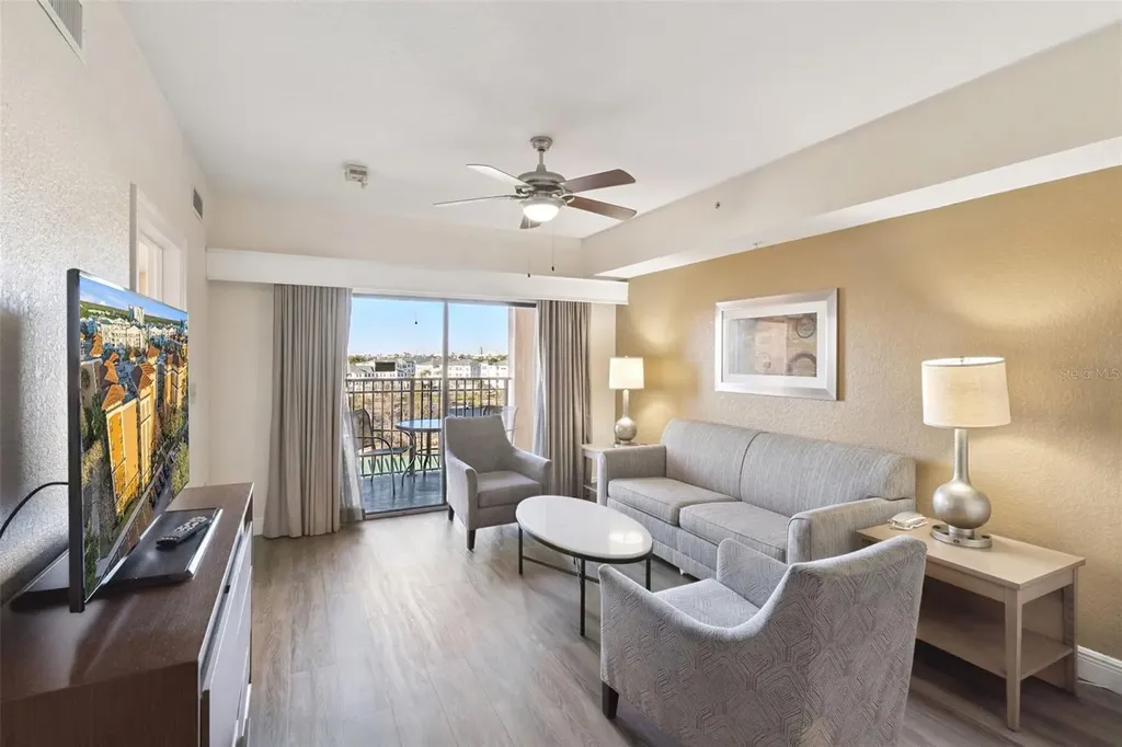 12527 Floridays Resort Drive Orlando FL 32821