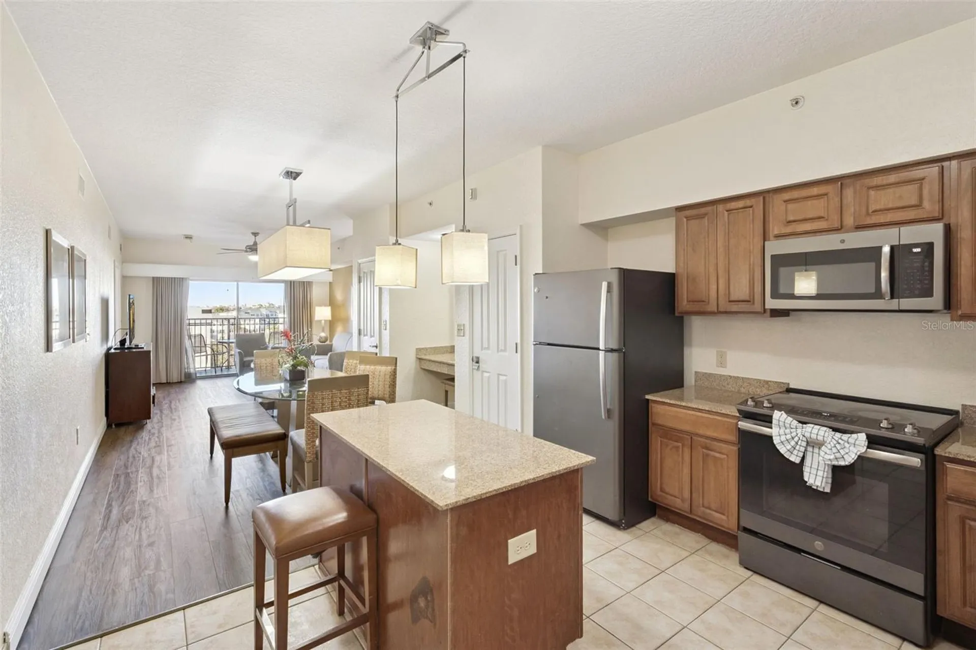 12527 Floridays Resort Drive Orlando FL 32821