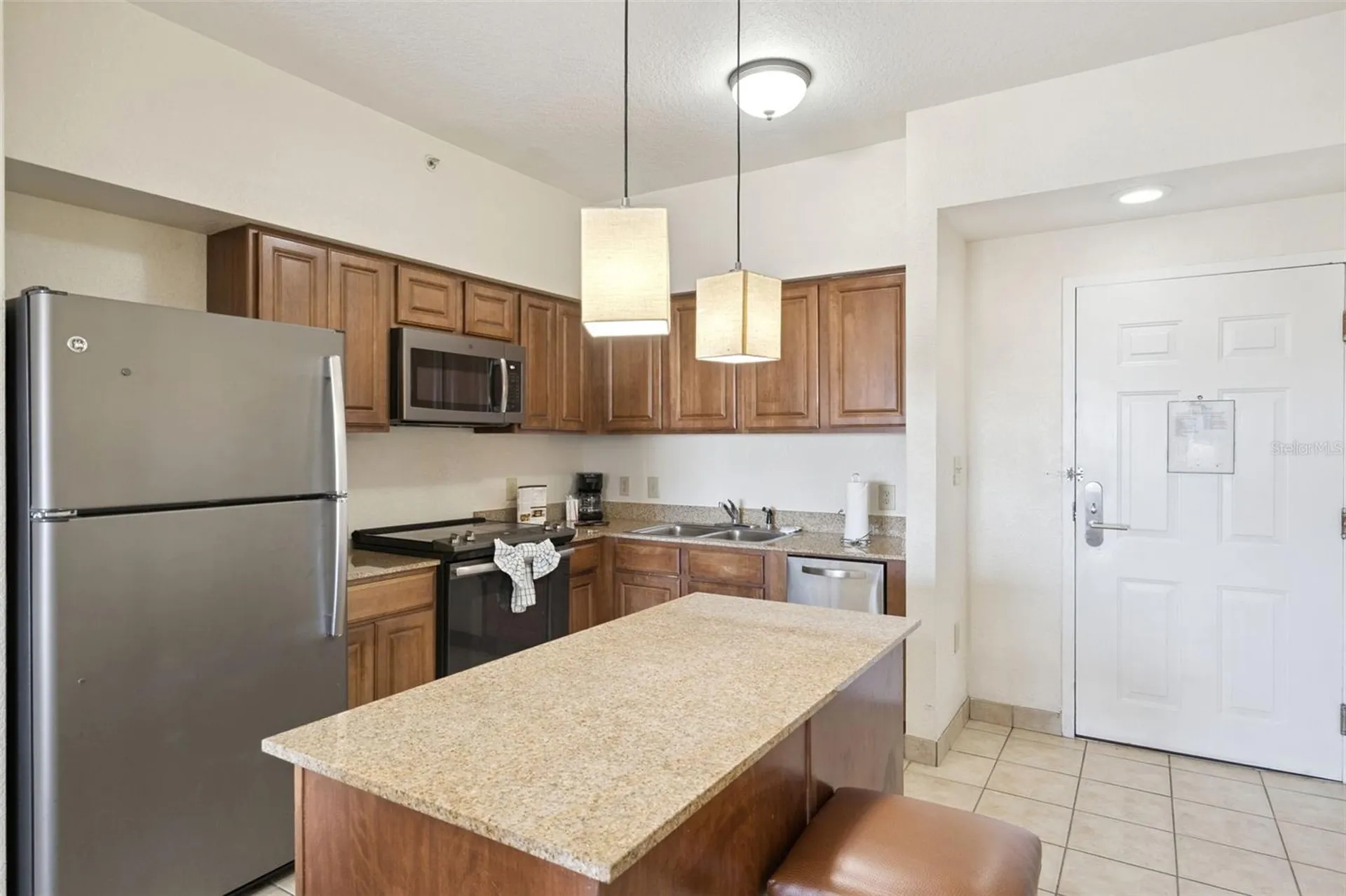 12527 Floridays Resort Drive Orlando FL 32821