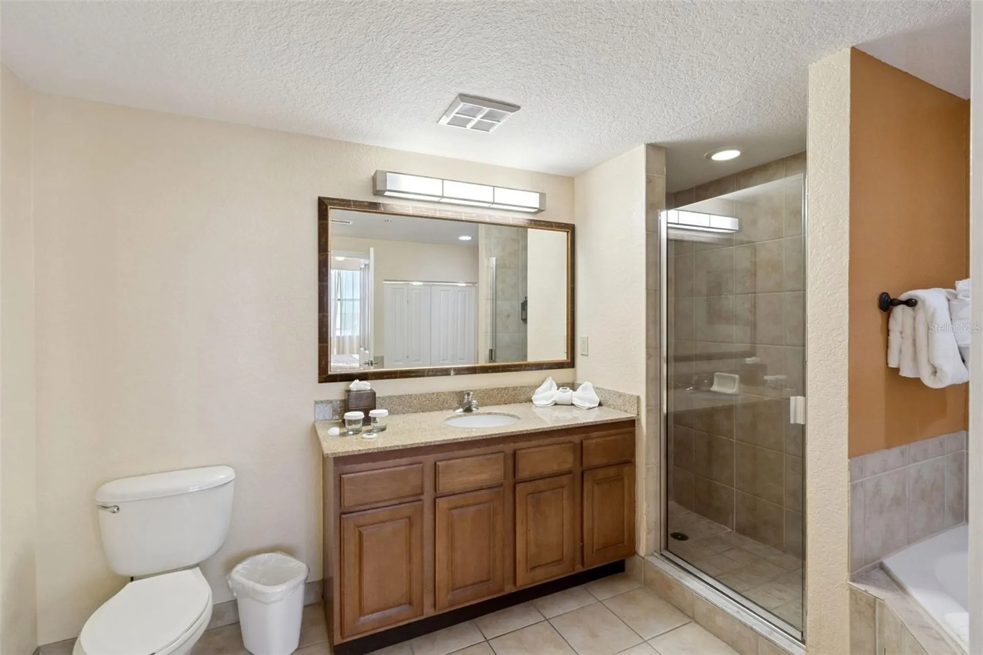 12527 Floridays Resort Drive Orlando FL 32821