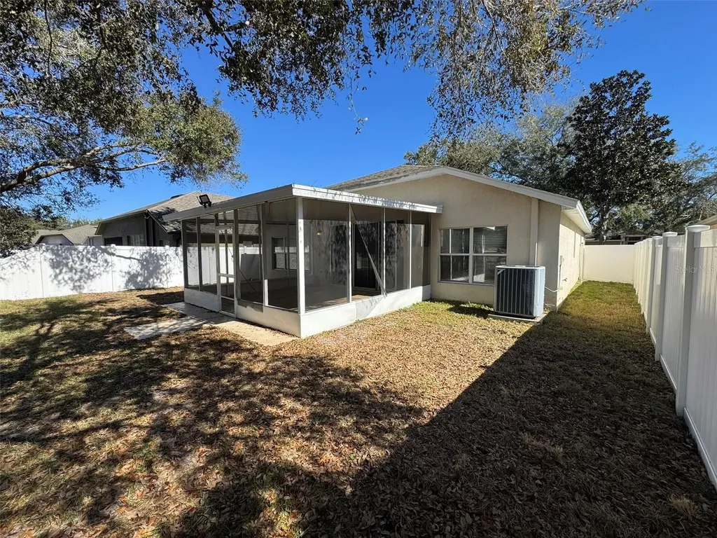 635 White Flower Way Brooksville FL 34604