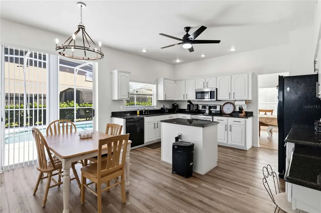 2419 Point O Woods Court Oviedo FL 32765