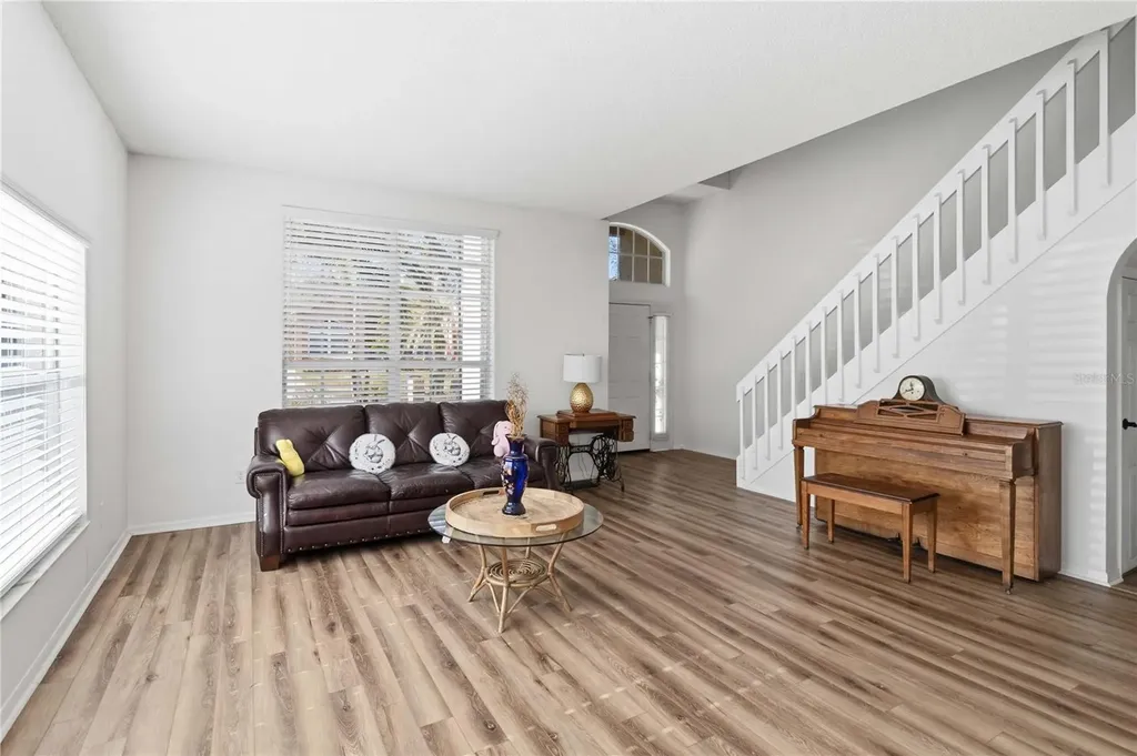 2419 Point O Woods Court Oviedo FL 32765