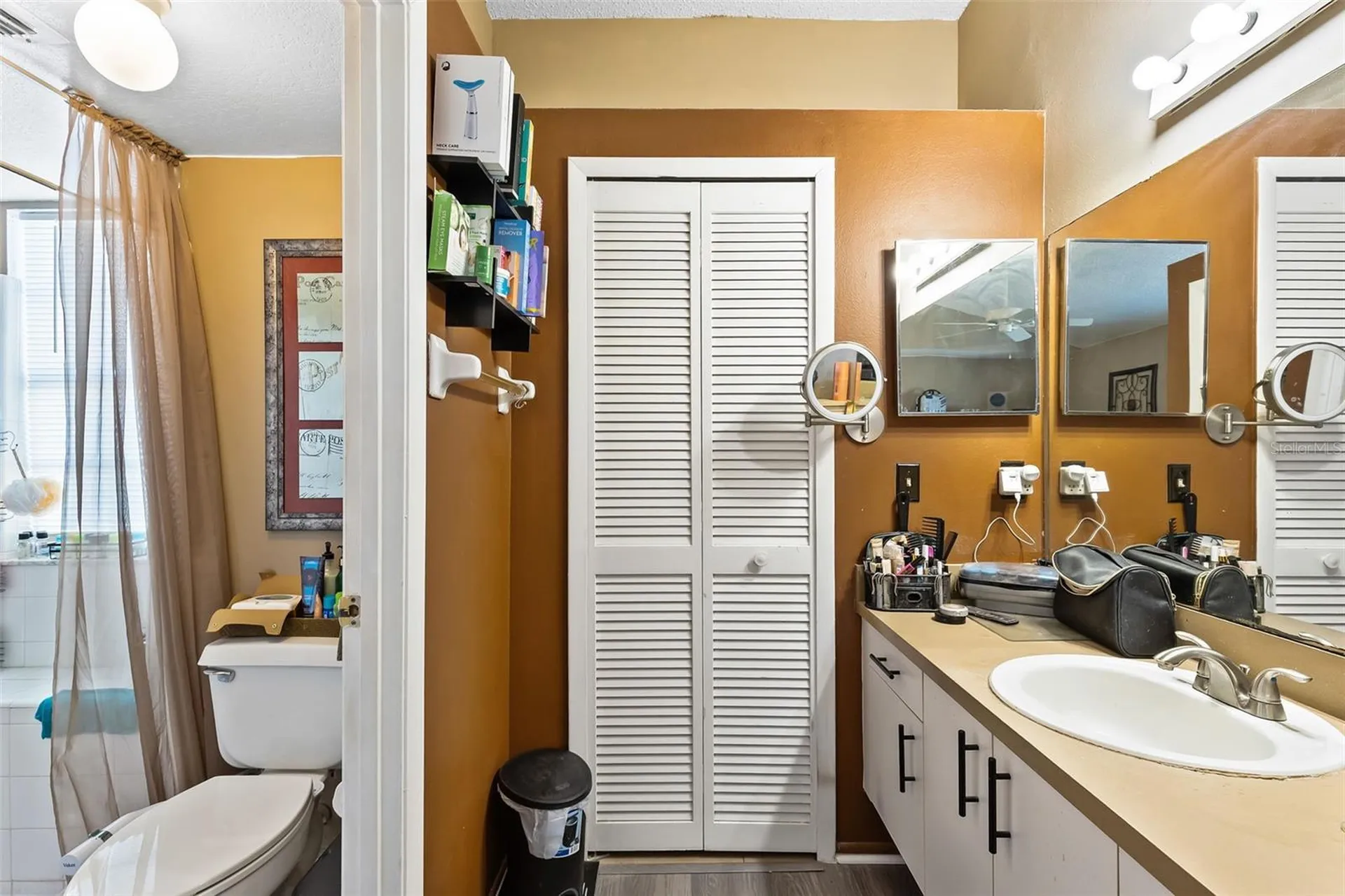9808 Surrey Ridge Road Orlando FL 32825