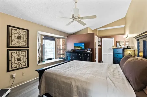 9808 Surrey Ridge Road Orlando FL 32825