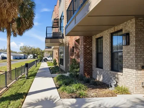 64 N Park Avenue Winter Garden FL 34787