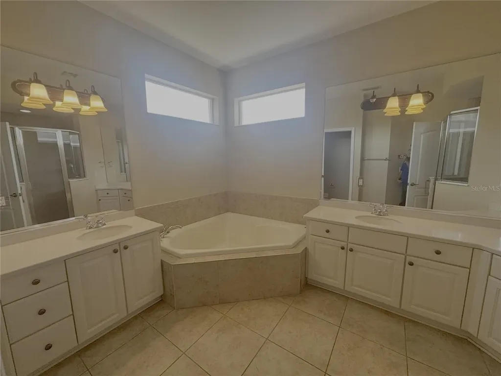 4940 SW 63rd Loop Ocala FL 34474