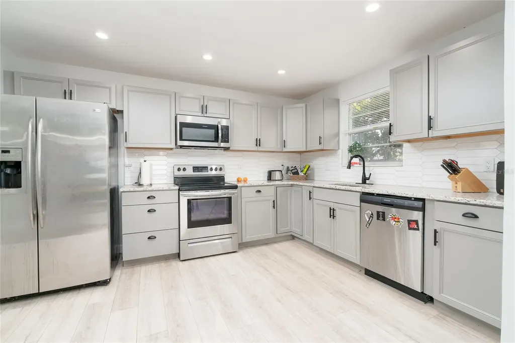 743 Knollview Boulevard Ormond Beach FL 32174