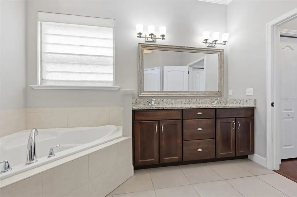 2744 SW 118th Terrace Gainesville FL 32608