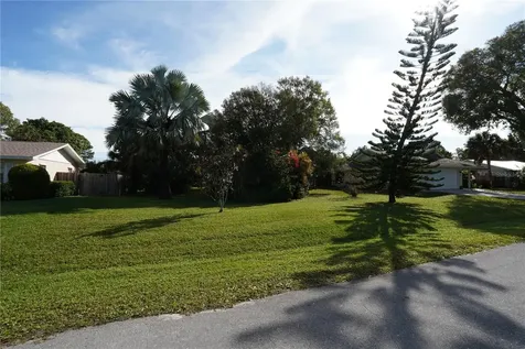 166 23rd Avenue Vero Beach FL 32962