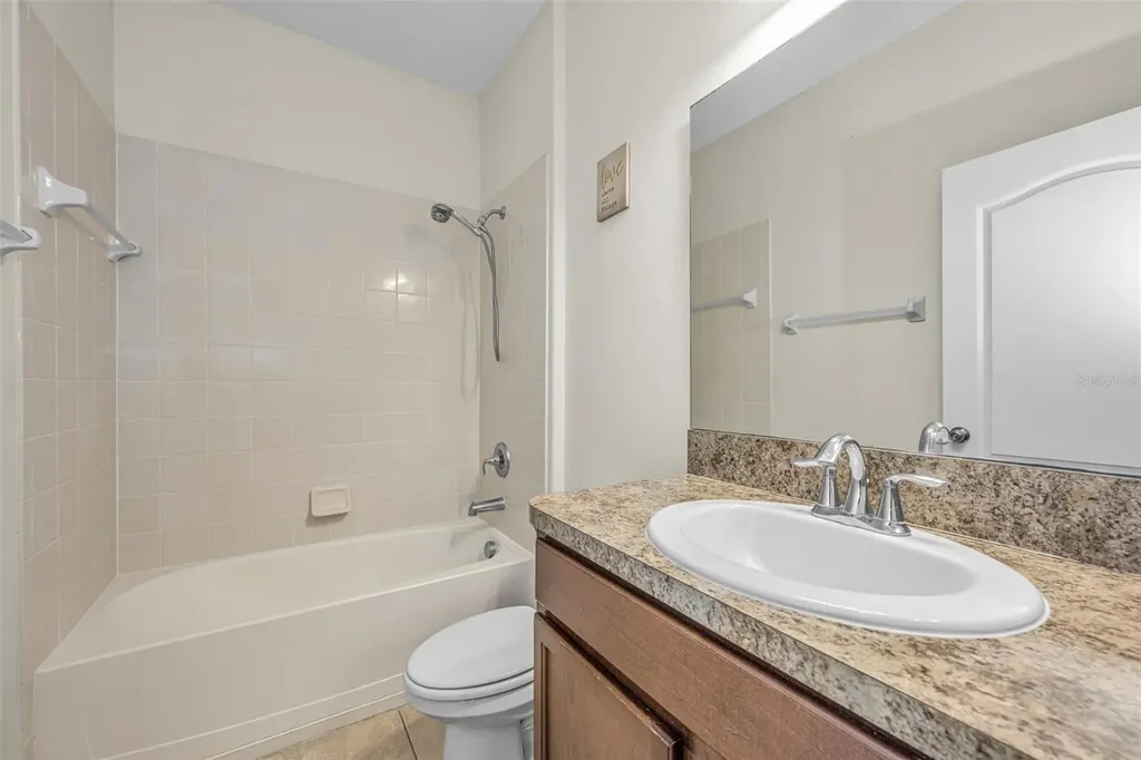 521 Vista Ridge Drive Ruskin FL 33570