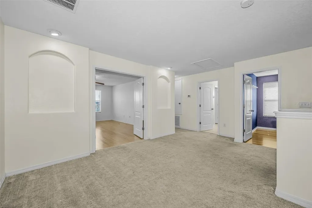521 Vista Ridge Drive Ruskin FL 33570