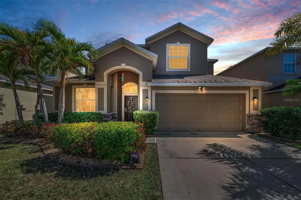 521 Vista Ridge Drive Ruskin FL 33570