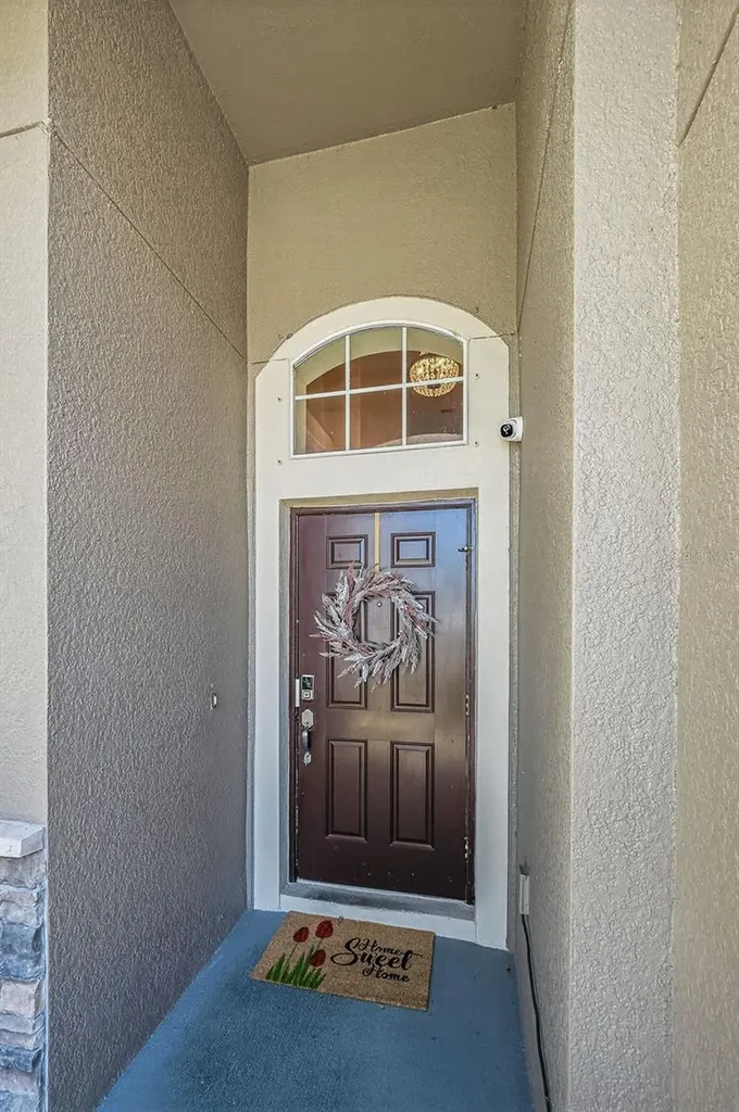 521 Vista Ridge Drive Ruskin FL 33570