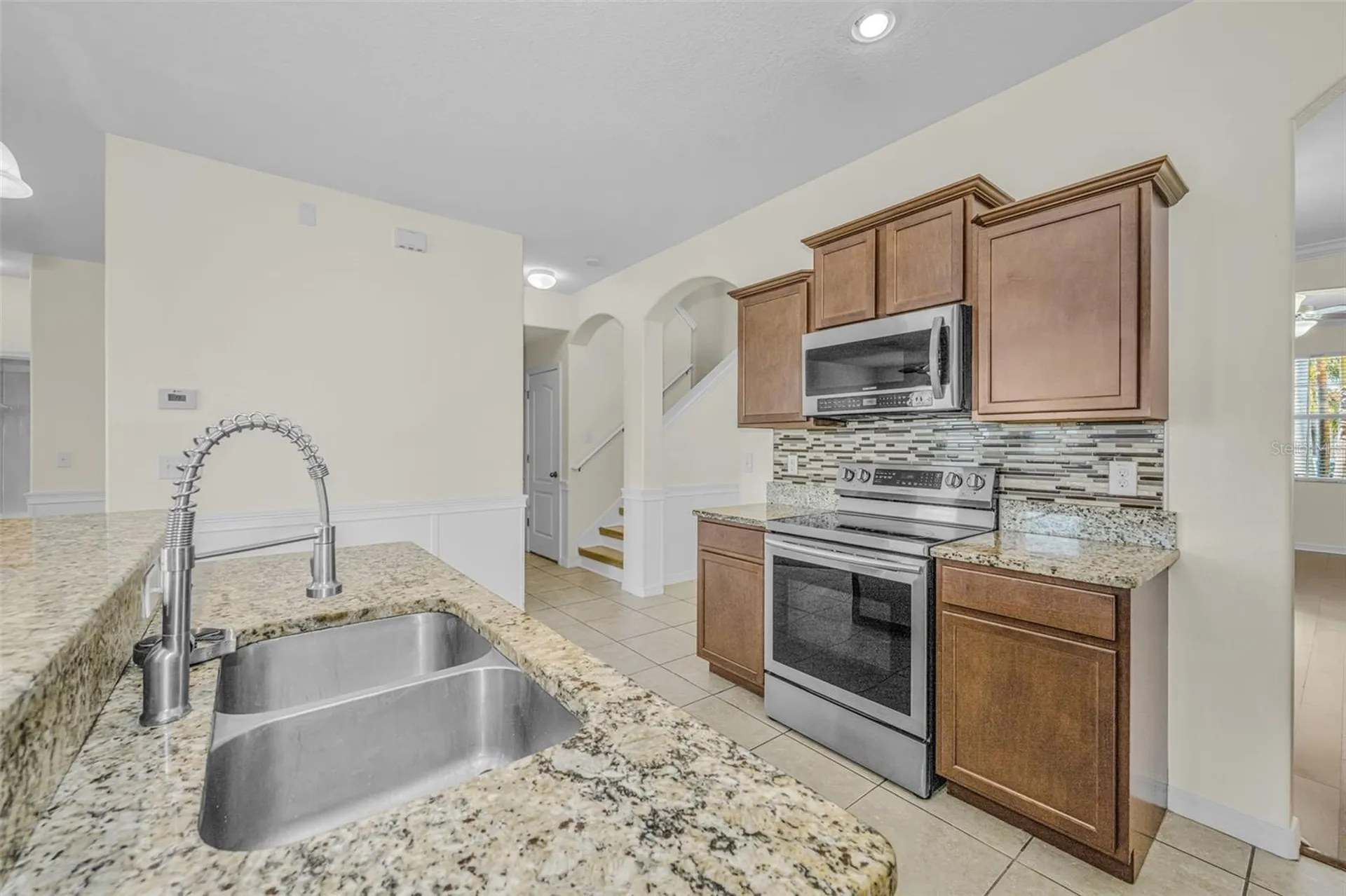 521 Vista Ridge Drive Ruskin FL 33570