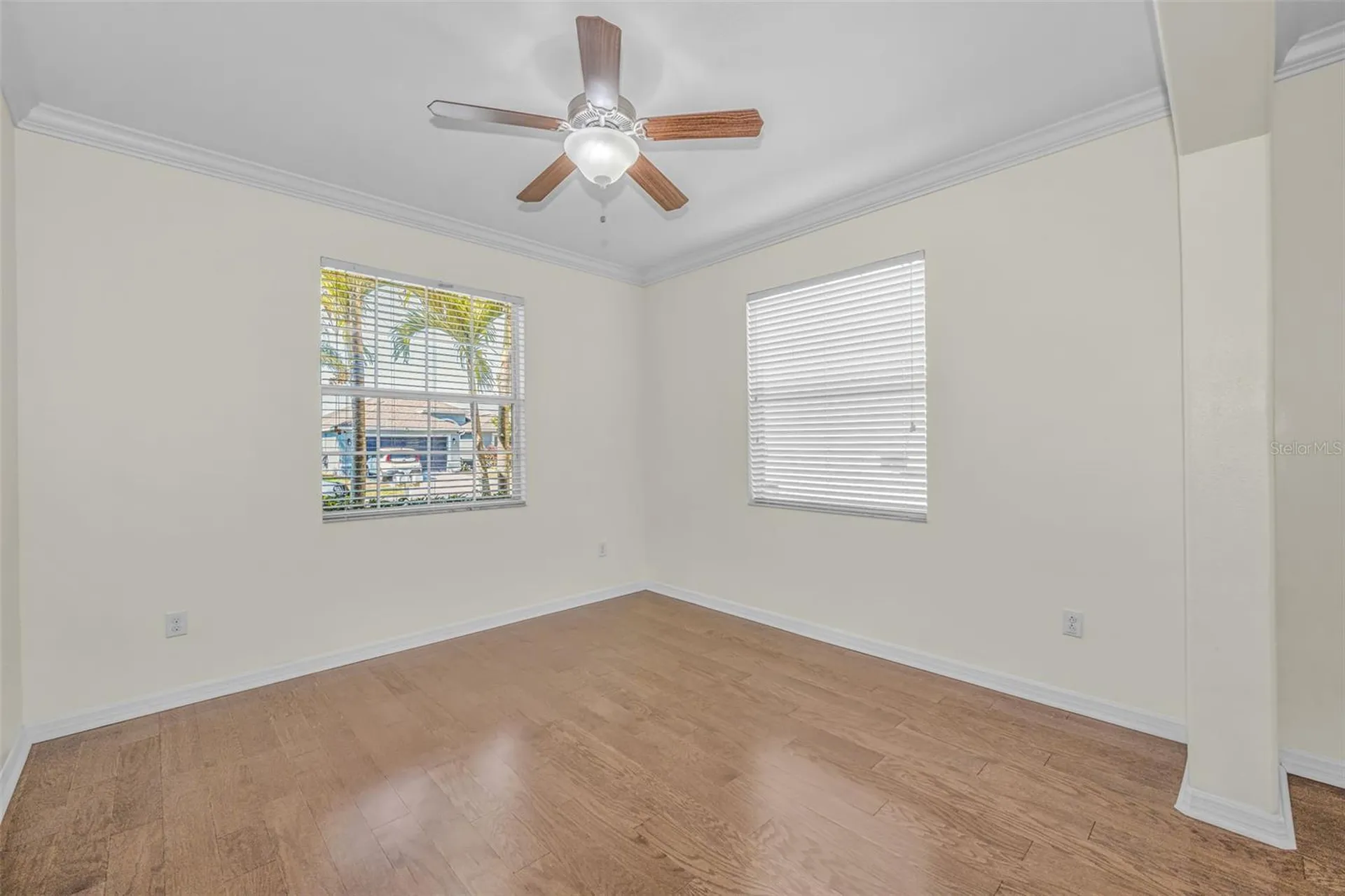 521 Vista Ridge Drive Ruskin FL 33570