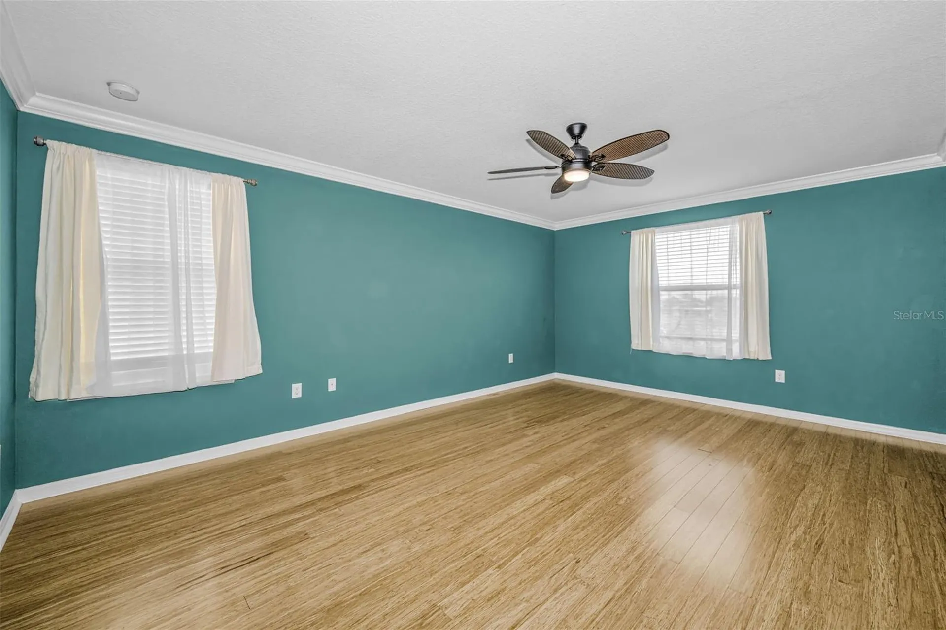 521 Vista Ridge Drive Ruskin FL 33570