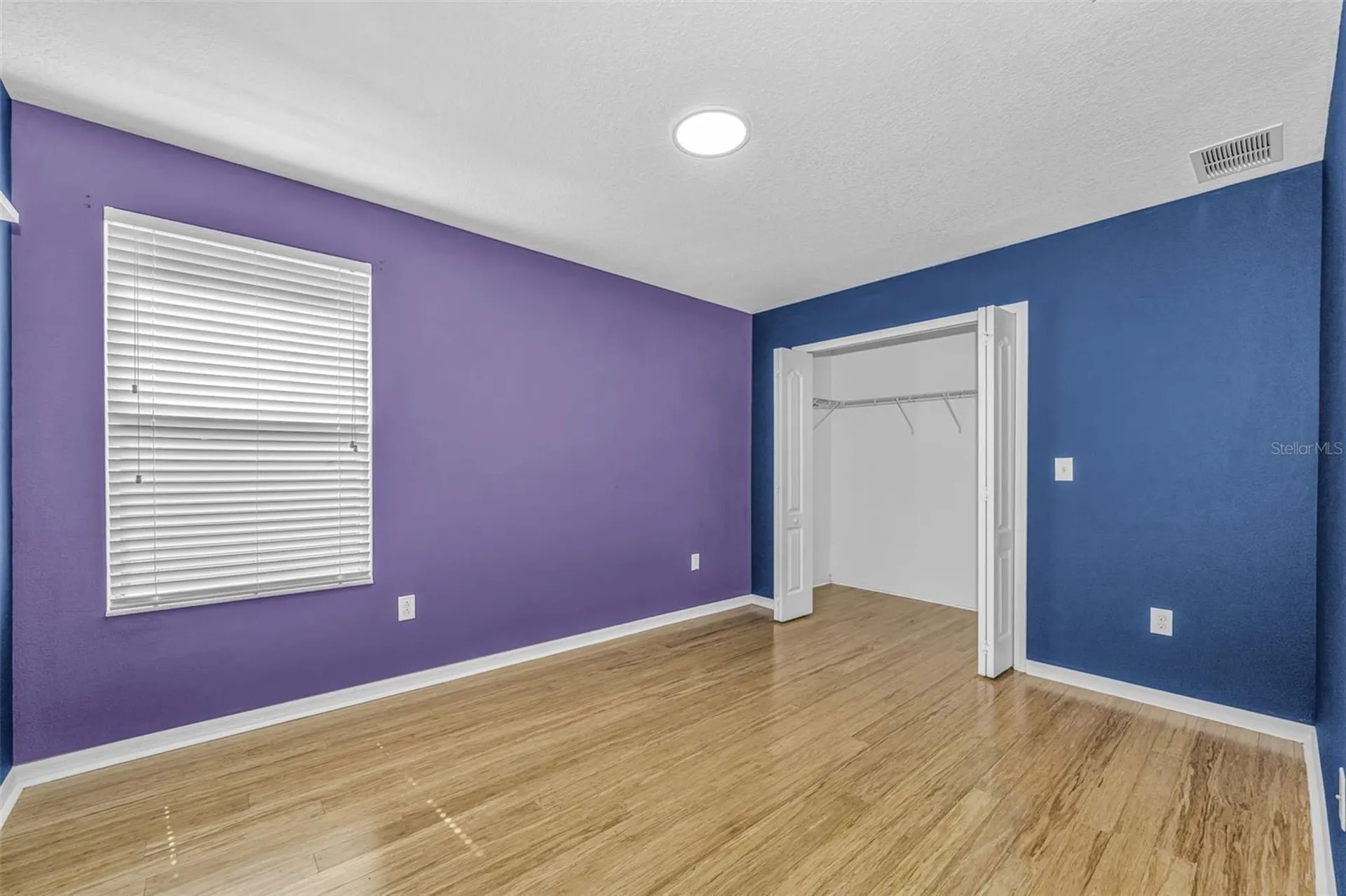 521 Vista Ridge Drive Ruskin FL 33570