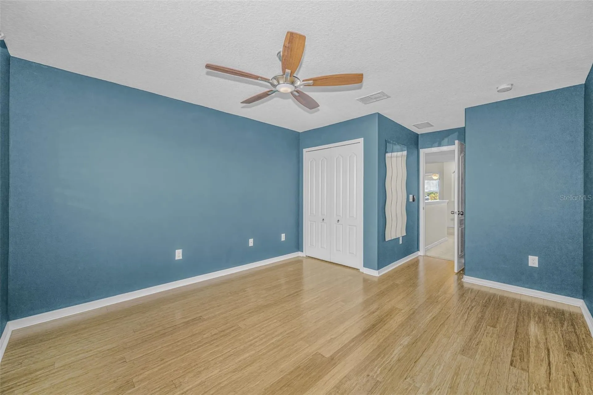 521 Vista Ridge Drive Ruskin FL 33570