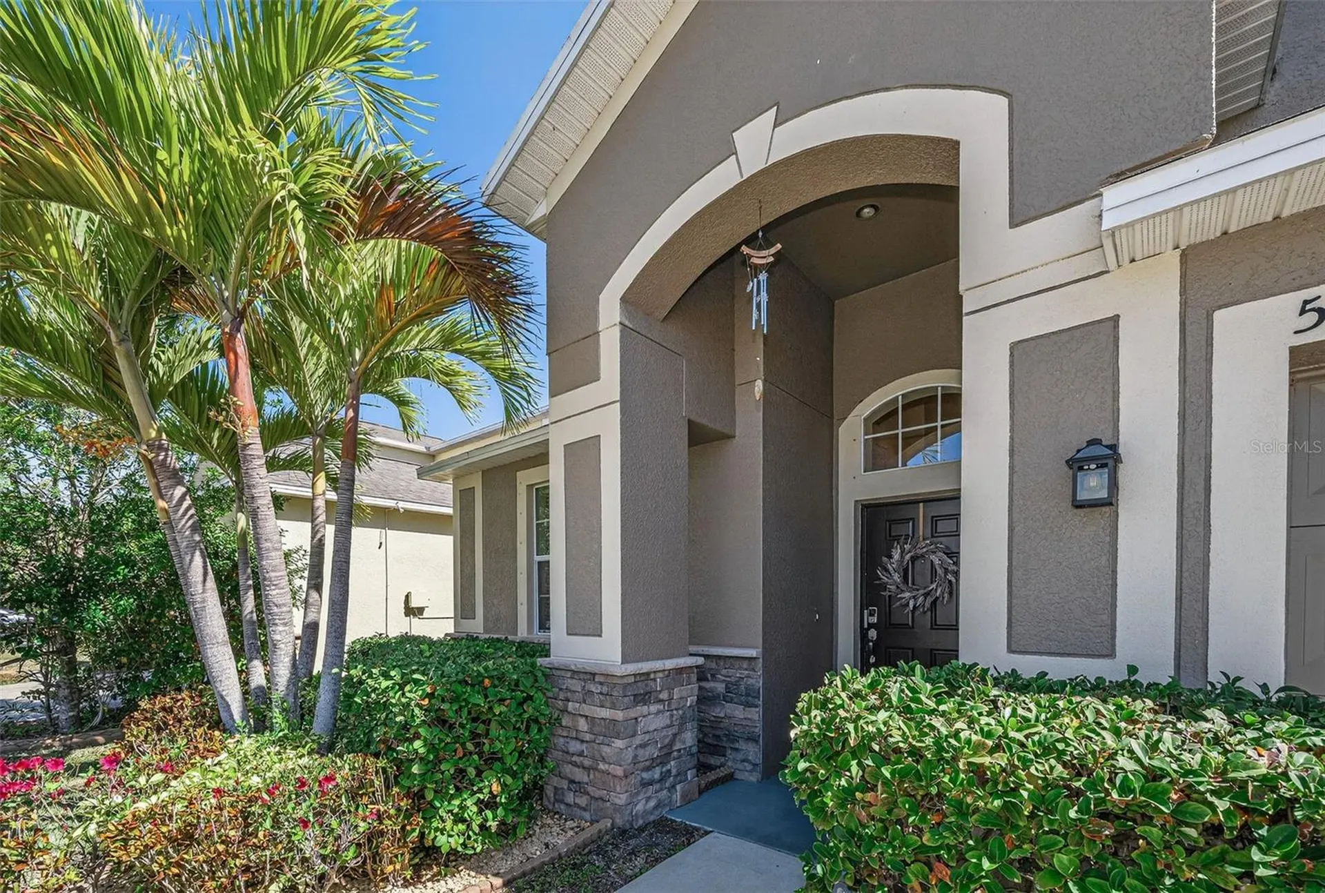 521 Vista Ridge Drive Ruskin FL 33570